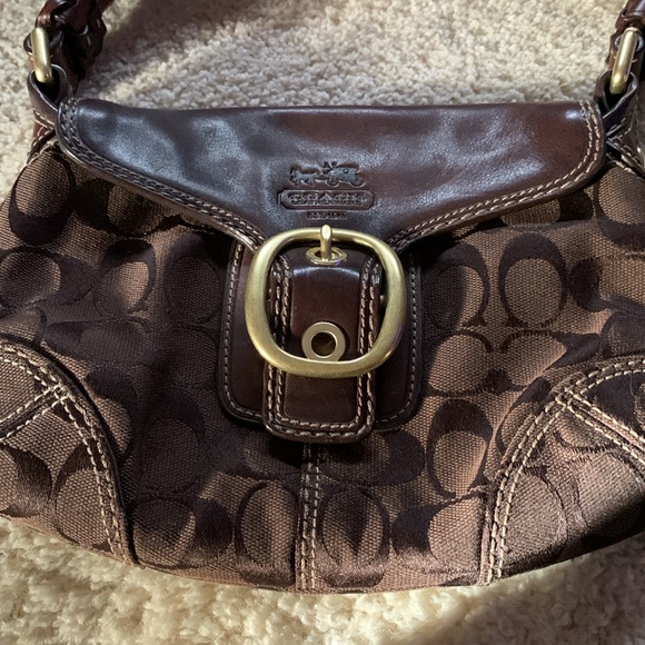 Authentic COACH bag with original dust bag! 10” x 7.5”. Like new! Used once! - Picture 4 of 9